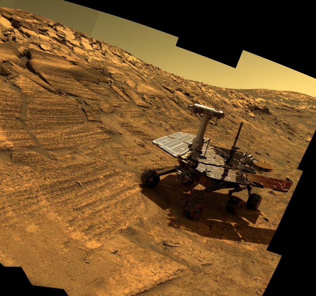 Opportunity, dans le cratère Endurance sur Mars - Wikimedia Commons