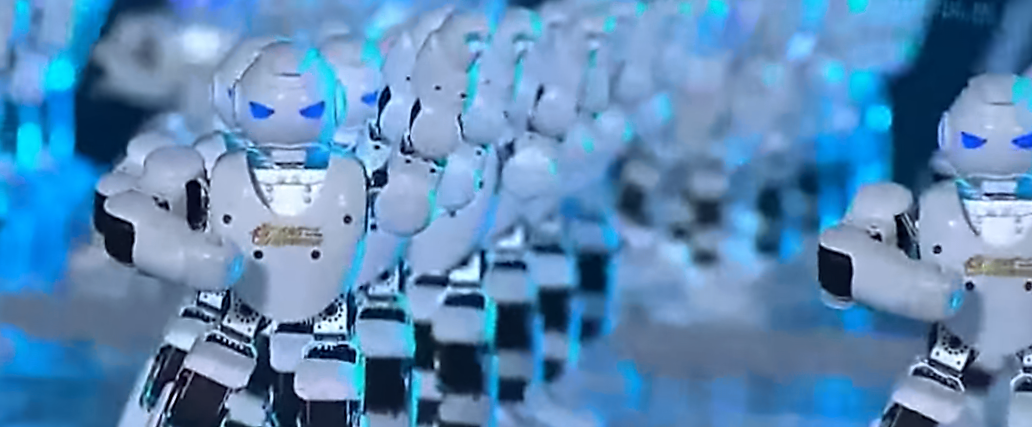 540 robots dansent ensemble pour un record du monde !