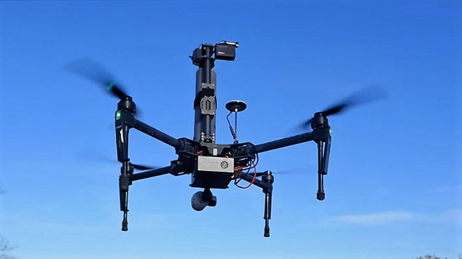 Drones: fréquences et zone de vol autorisée que dit la législation ?