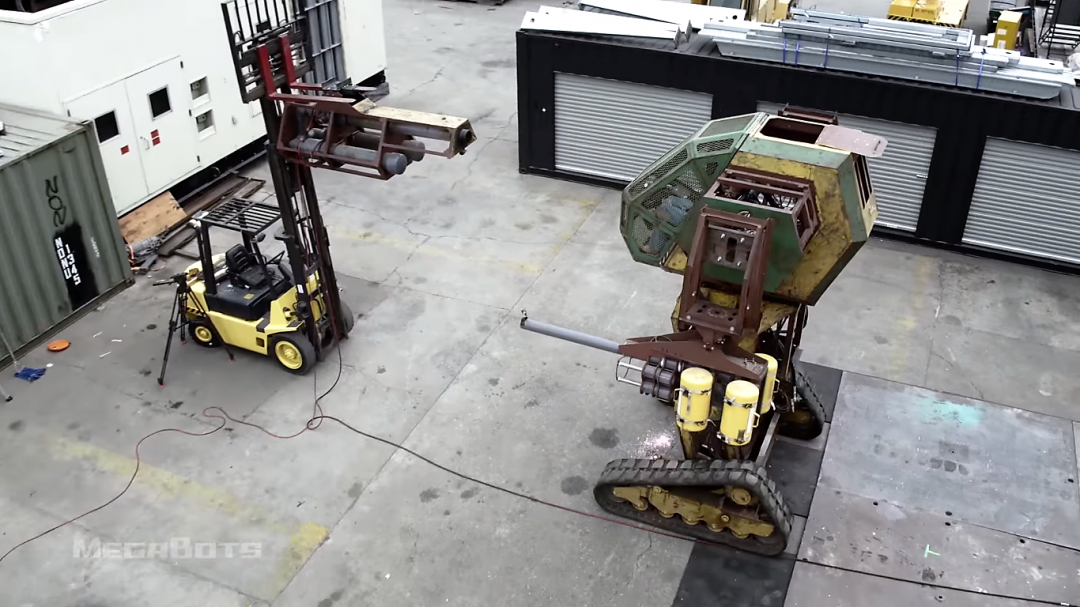 MegaBots webserie - Planete Robots