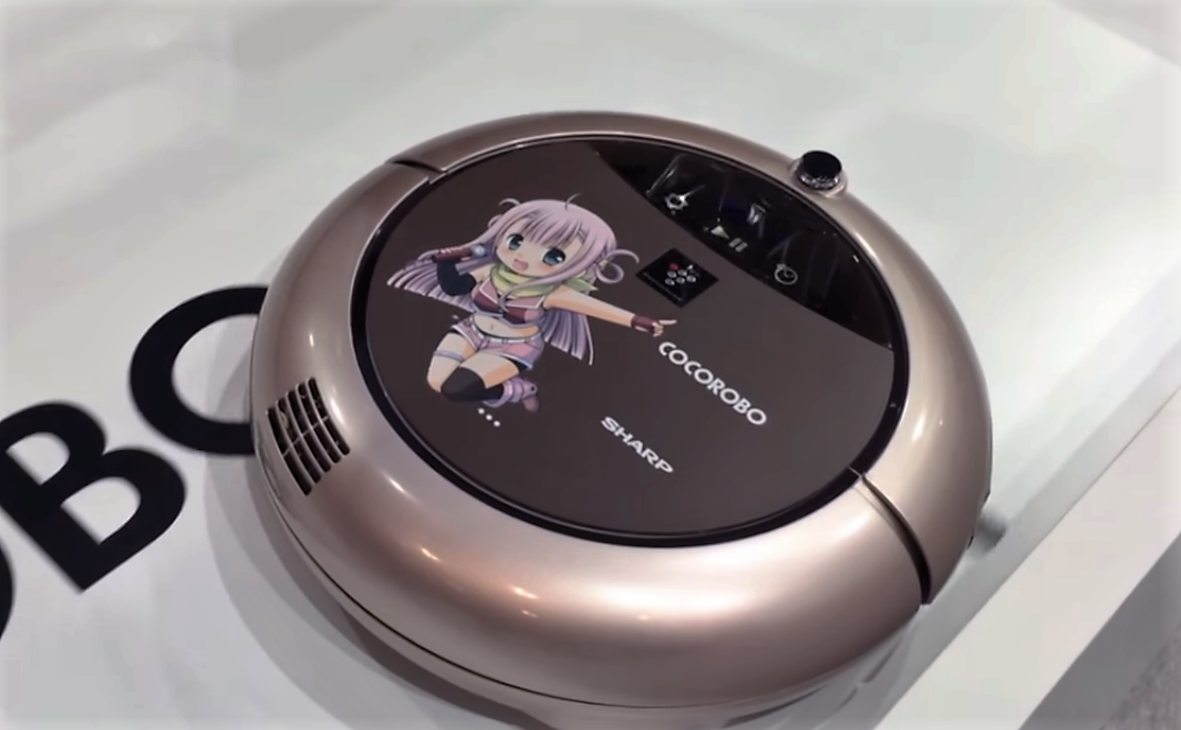 Cocorobo, l'aspirateur robot de Sharp qui parle, chante et comprend les  émotions