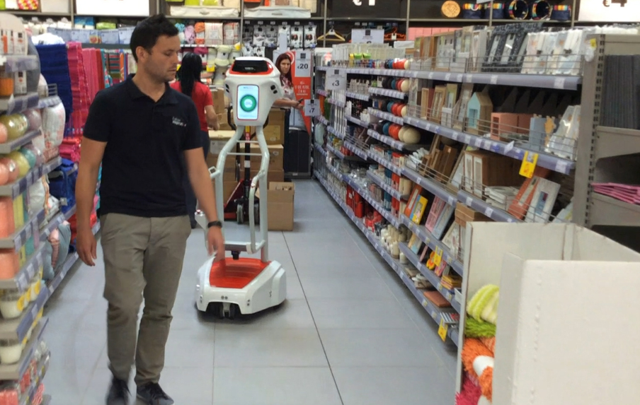 wiiGo, un caddie autonome qui vous suit et porte les courses