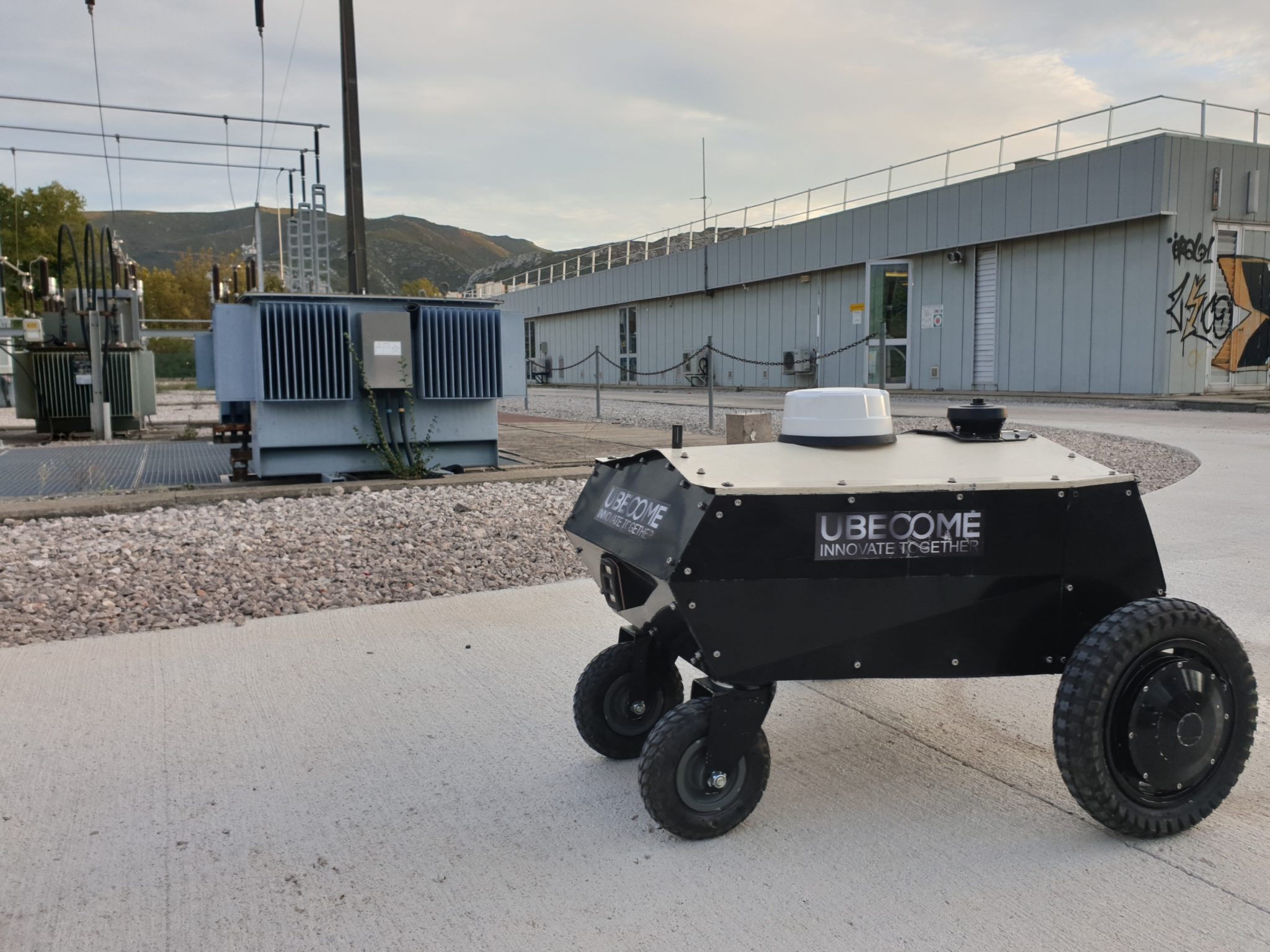 EGuardian, un robot pour la surveillance extérieure Planète Robots