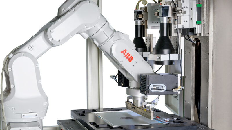 ABB software : des robots industriels 70% plus rapides