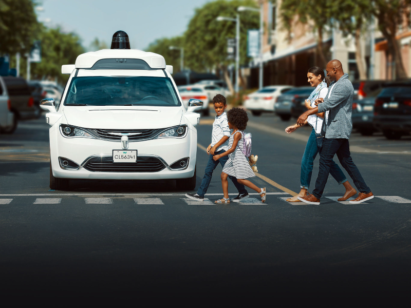Waymo lance la nouvelle génération de ses taxis autonomes à Phoenix (Etats-Unis)