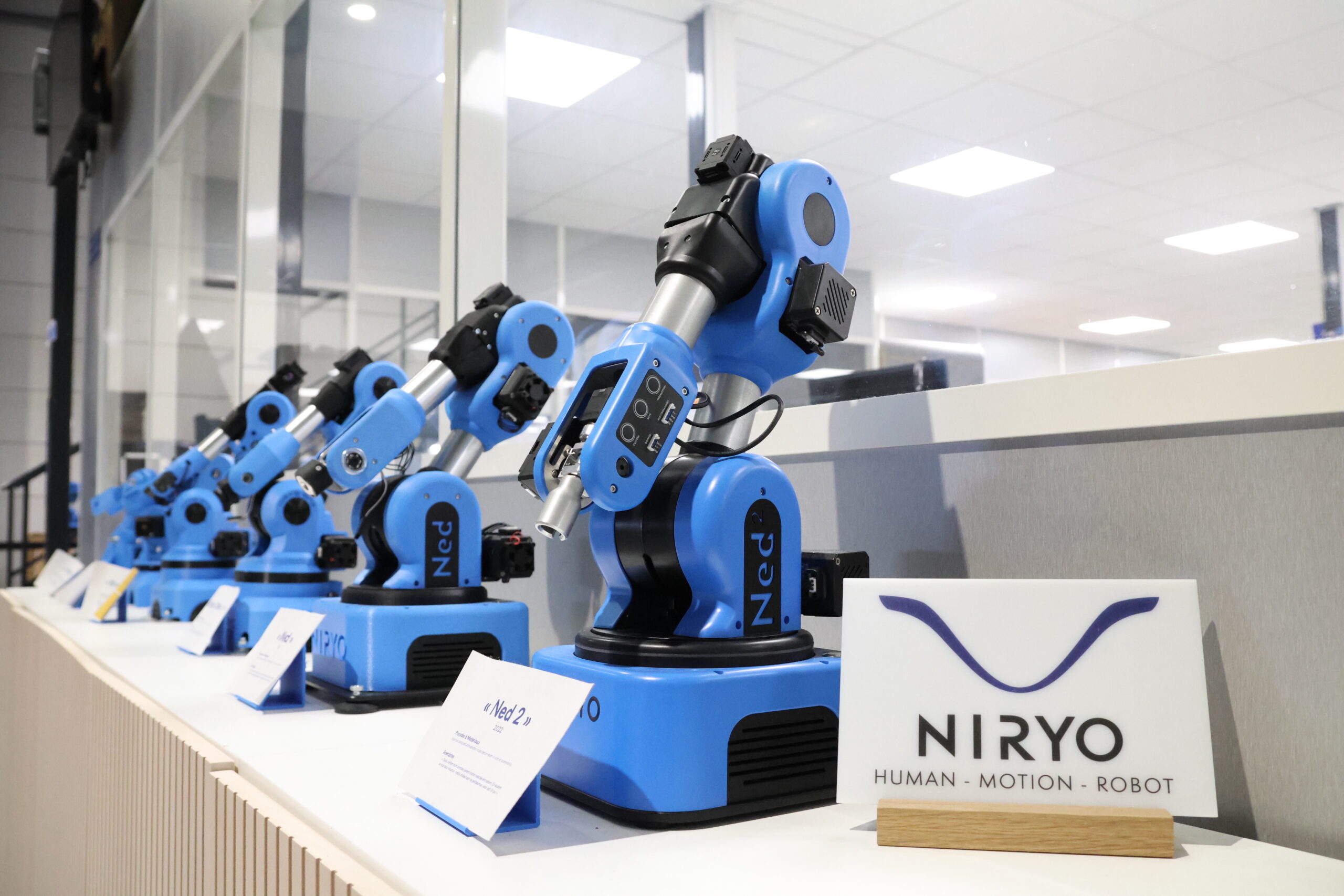 Niryo lève 10 millions d’euros pour continuer son expansion à l’international